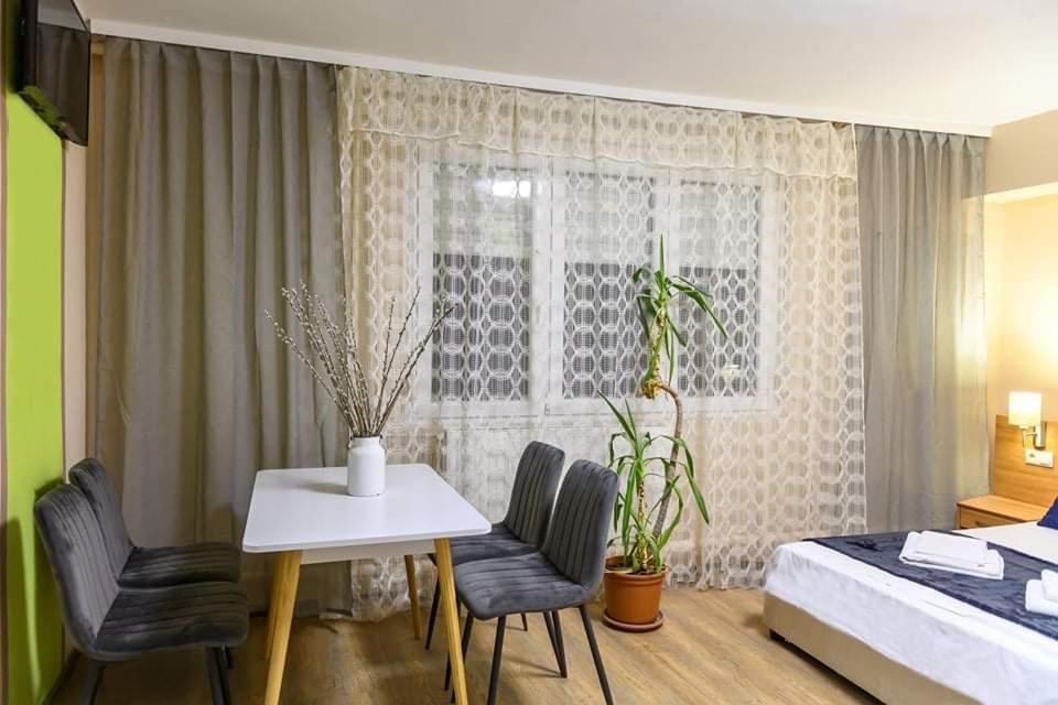 Wandorf 125 Apartman โชพรอน ภายนอก รูปภาพ